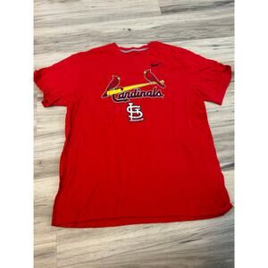 Nike men's regular fit red St. Louis Cardinals T-shirt size XL